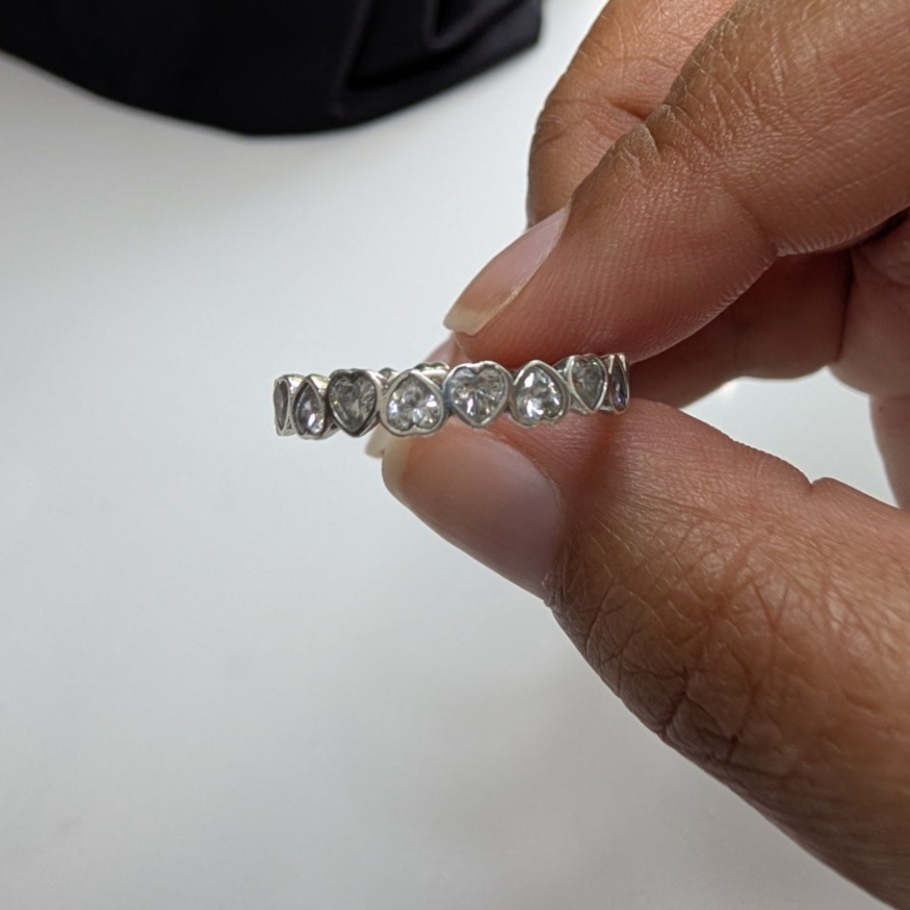 Elegant Silver Heart Ring